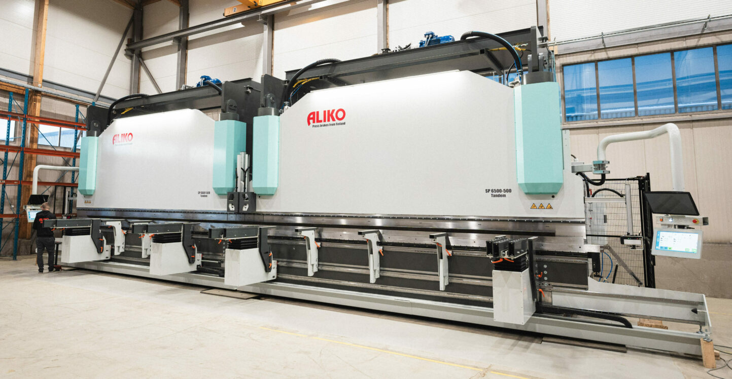 Aliko 13m Tandem Machine Sheet Followers